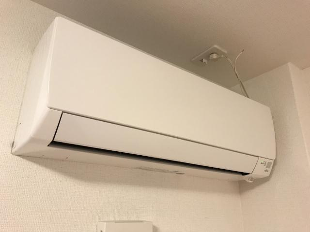 ヴィラ　フェリーチェの設備|エアコン