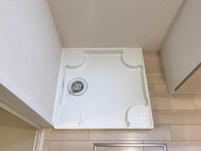 ヴァンベールＨＡＴＡＮＯの洗面所|室内洗濯機置場