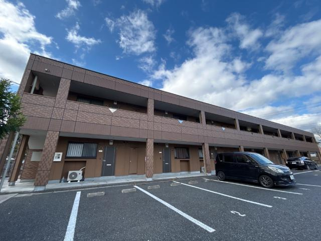 Ｖｅｒｓ　Ｌ’ａｖｅｎｉｒ