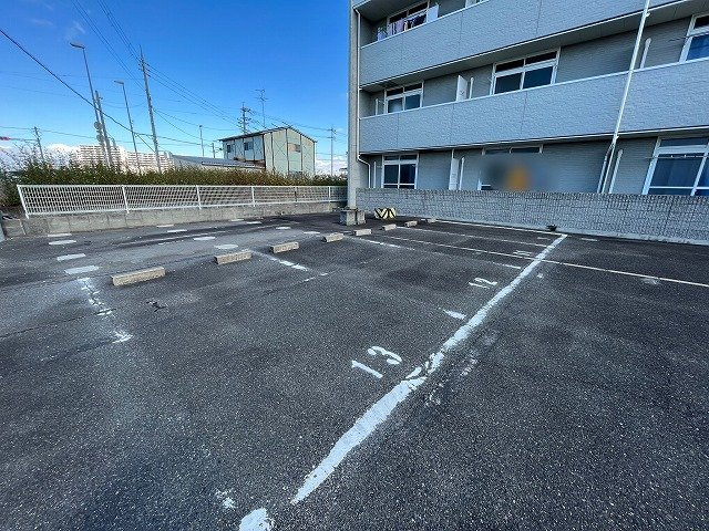 【駐車場】 | レオパレス向日葵