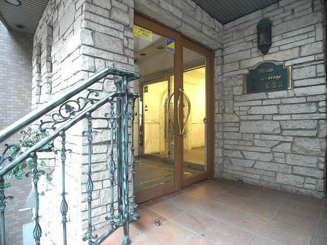 日神パレステージ三軒茶屋第２のエントランス