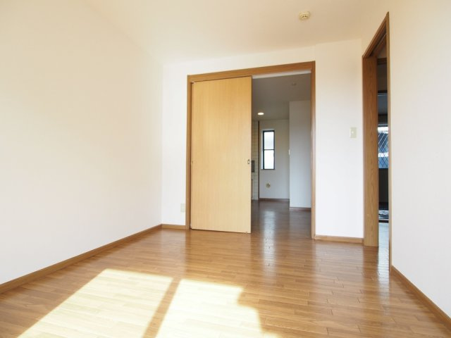 ガーデンハイム今古賀の内装