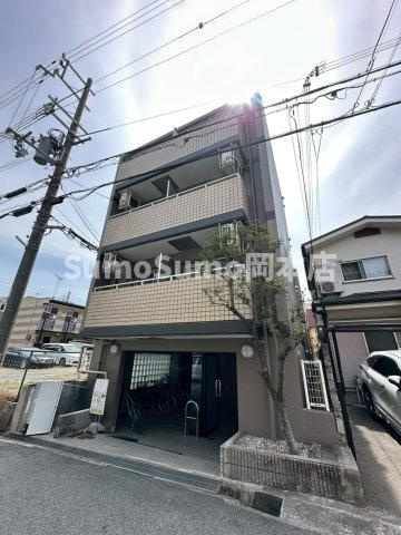 ロイヤルメゾン魚崎Ⅱの外観|おしゃれな外観です