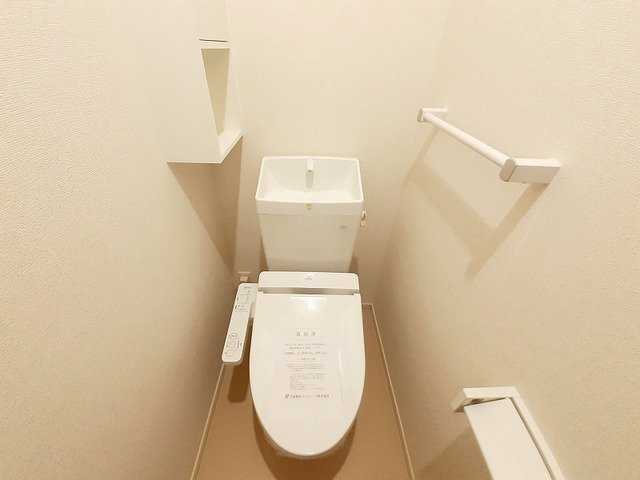 ロワンテール　Ⅳのトイレ