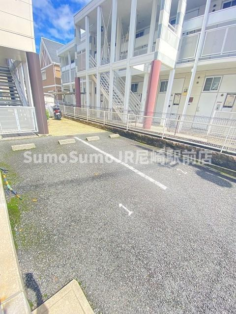 レオパレスエスパシオ21Bの駐車場|駐車場があります