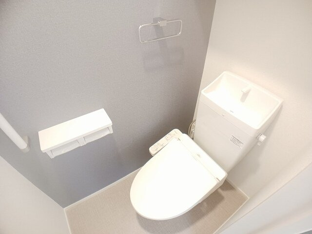 ブライトガーデンＢのトイレ