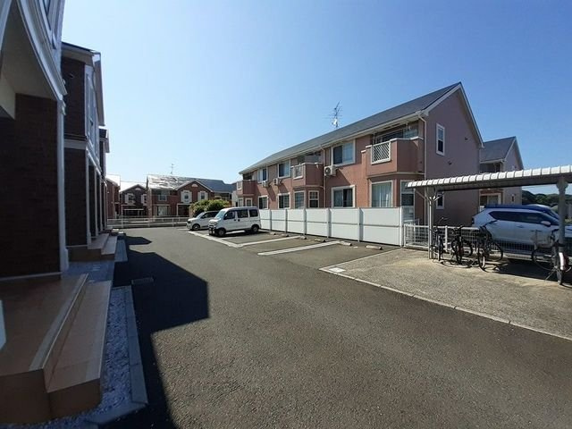 パエーゼの駐車場