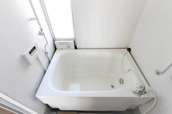 ビレッジハウス直方3号棟の浴室|ビレッジハウスの同一物件・同一タイプの間取りの写真です