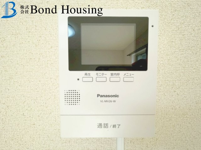  100万円分リフォーム選択可 駐車並列2台 玉津町高津橋 良質戸建の防犯設備
