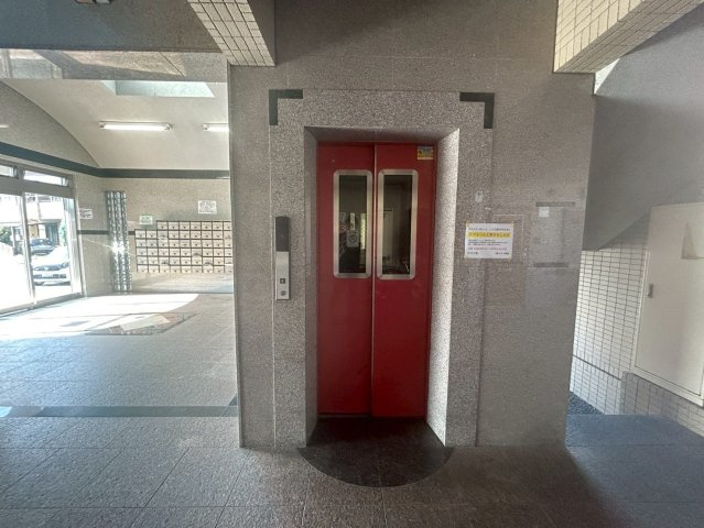 マルイマーガレットのエントランス