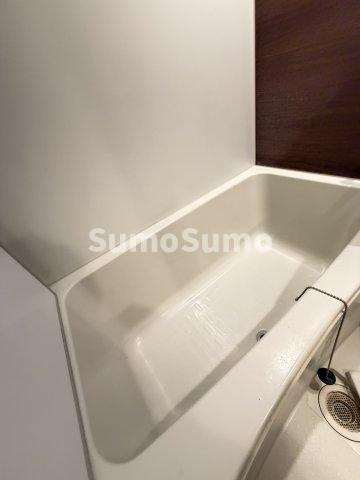 CORVAL三軒茶屋の浴室|日々の疲れを癒すお風呂付です