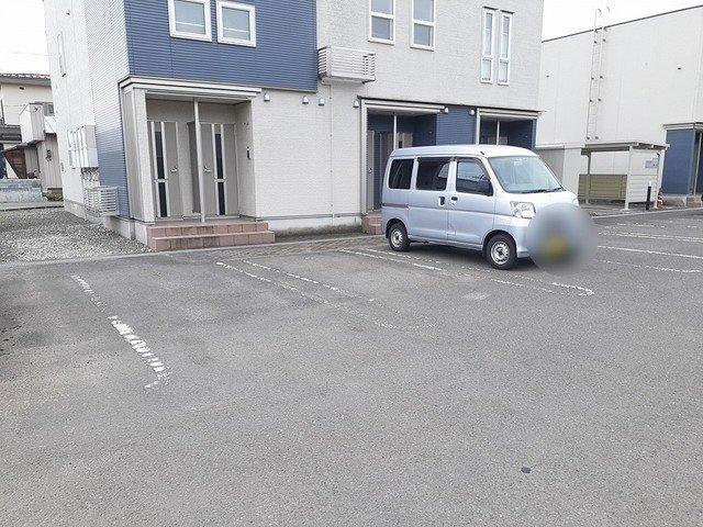サンライズスクエアＡの駐車場|駐車場があります