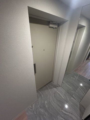 セイワパレス本町東の玄関
