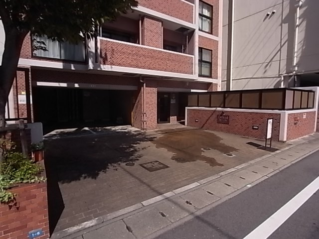 デ・リード神戸元町の外観