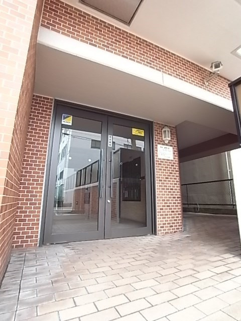 デ・リード神戸元町の外観
