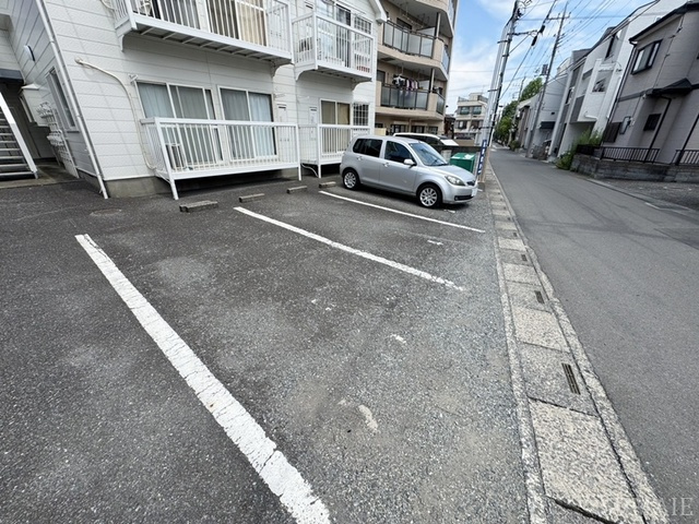 サンシャイン角田Ⅱの駐車場|駐輪場！