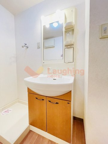 久留米市城島町江上本のアパートの洗面所|使いやすい洗面所です