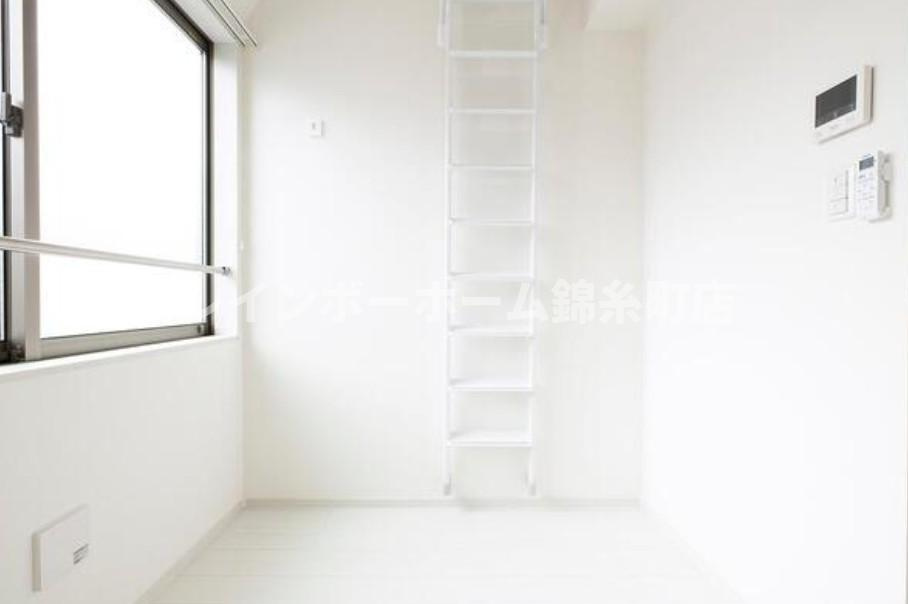 Fitz Roy千住の居間・リビング