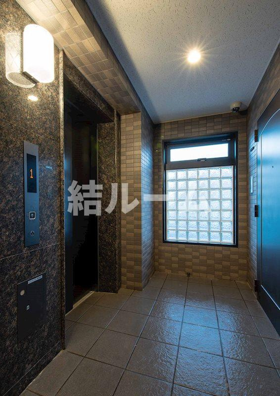 板橋区小茂根３丁目の賃貸マンションのロビー