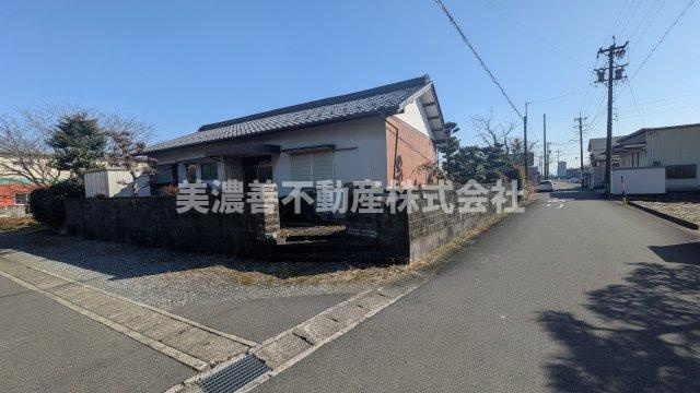 ６６３０２　安八郡神戸町大字末守土地の外観