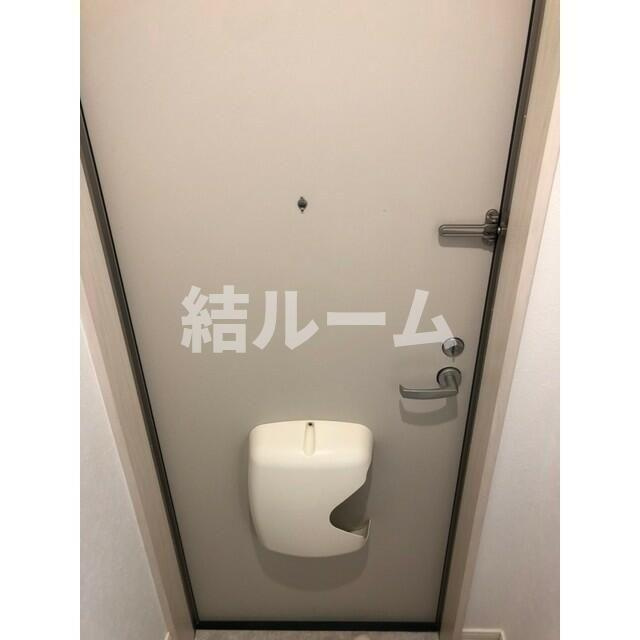 豊島区西池袋２丁目のアパートの玄関