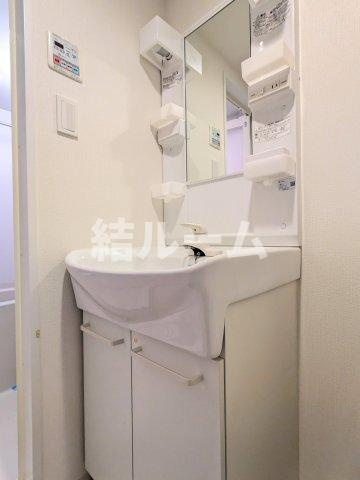 板橋区高島平７丁目の賃貸マンションの洗面所