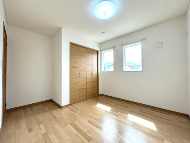中古戸建　千曲市大字寂蒔の洋室|2F　6帖