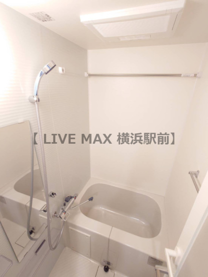 【浴室】ＭＡＸＩＶ横浜吉野町ＴＲＥ