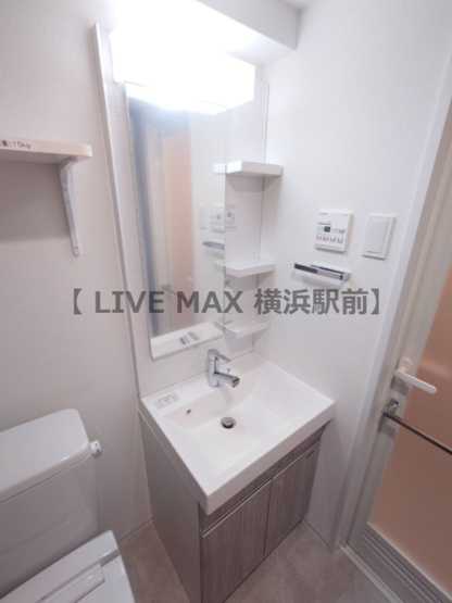 【洗面所】ＭＡＸＩＶ横浜吉野町ＴＲＥ