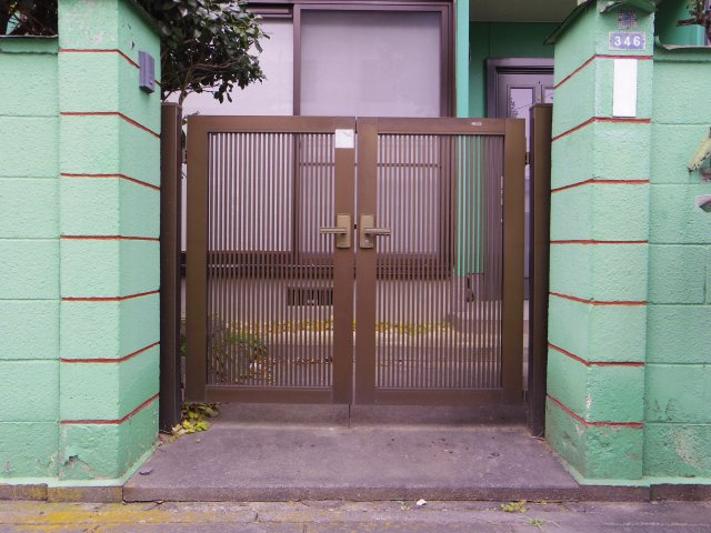 【エントランス】