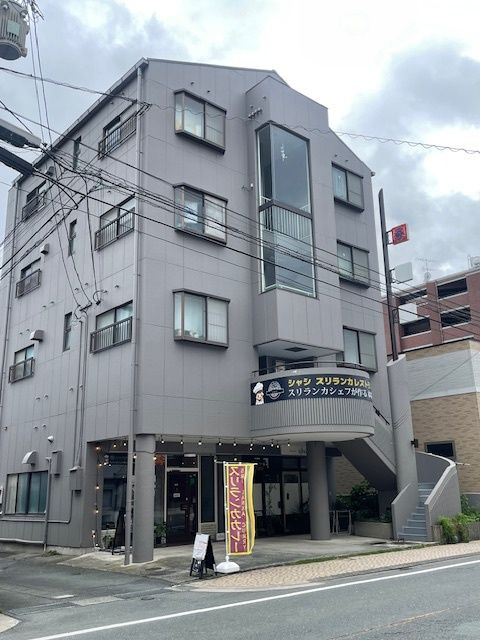 アドバンテージ帯山のエントランス