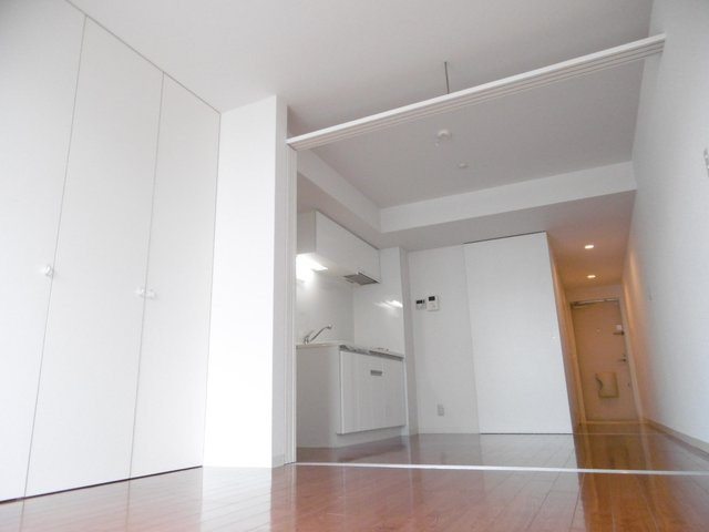 Ｐａｒｋ　Ｃｏｕｒｔ　離宮前の寝室