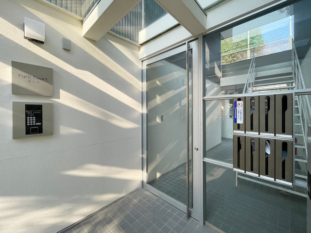 Ｐａｒｋ　Ｃｏｕｒｔ　離宮前のエントランス