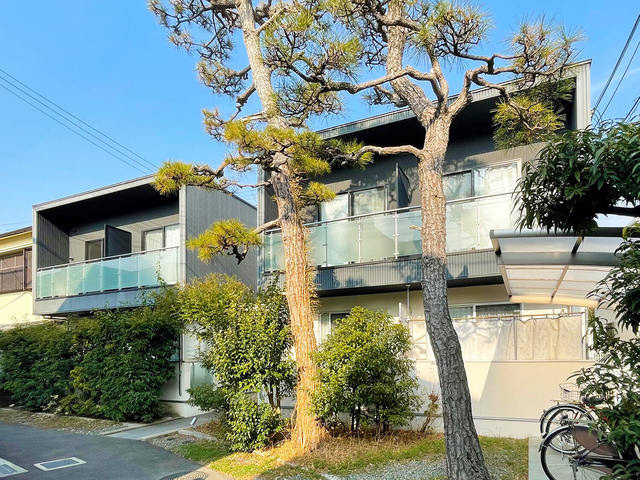 Ｐａｒｋ　Ｃｏｕｒｔ　離宮前の外観