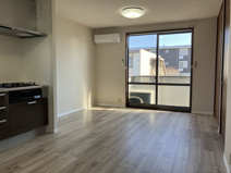 シャルマン・ドミールの画像