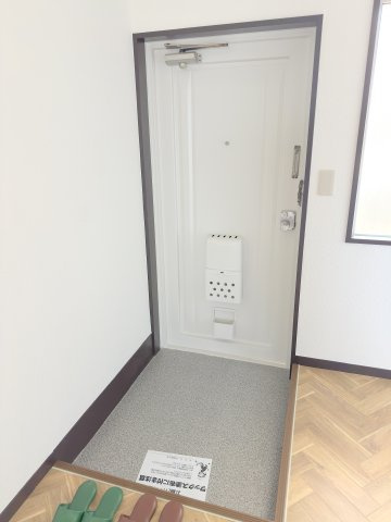 メゾンフタヤの玄関