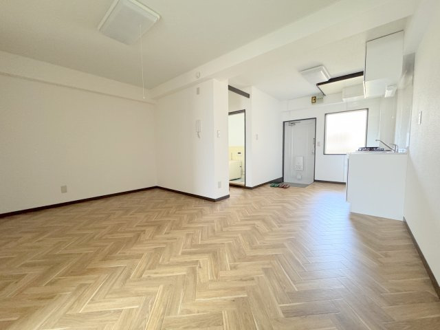 メゾンフタヤの居間・リビング