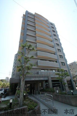 ロワールマンション東郷駅前の外観