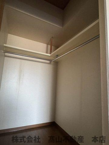 ロワールマンション東郷駅前の収納|内装については現状優先となります。