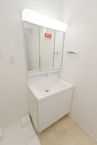 サンヴィータの独立洗面台|別部屋サンプル
