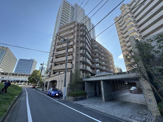 ディアナコート二子玉川園の外観|オートロック＆宅配ボックス付き新耐震基準マンション、ディアナコート二子玉川園は即日現地案内となっておりますので、お気軽にお問い合わせください！