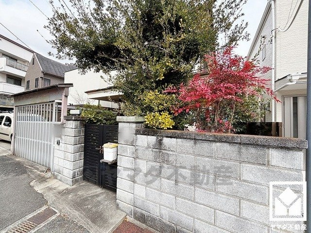 西宮市苦楽園一番町の外観|家族との時間も、自分だけの時間も心地よく過ごせる。