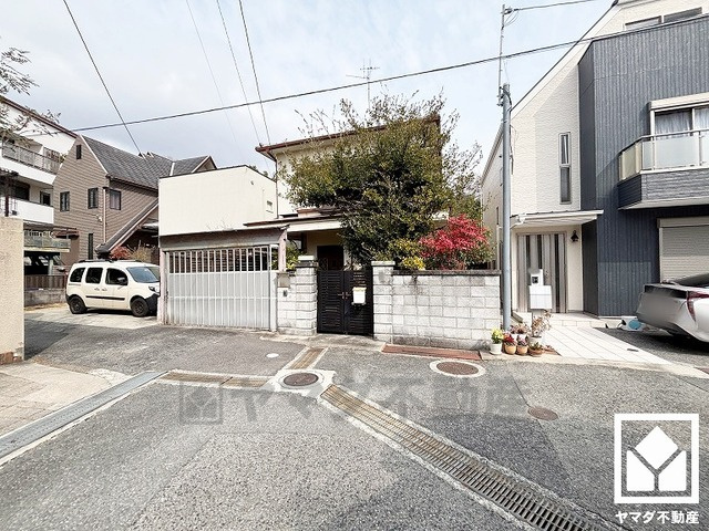 西宮市苦楽園一番町の外観|南西向きで陽当たり良好です。
