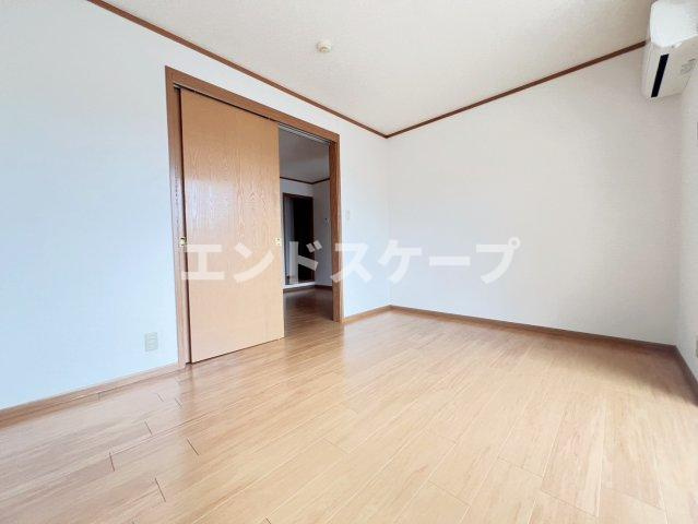 メルベーユの洋室|高崎、前橋のお部屋探しはエンドスケープまで！お客様の理想お聞かせ下さい♪