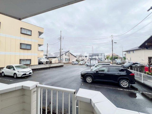 メルベーユの駐車場|高崎、前橋のお部屋探しはエンドスケープまで！お客様の理想お聞かせ下さい♪