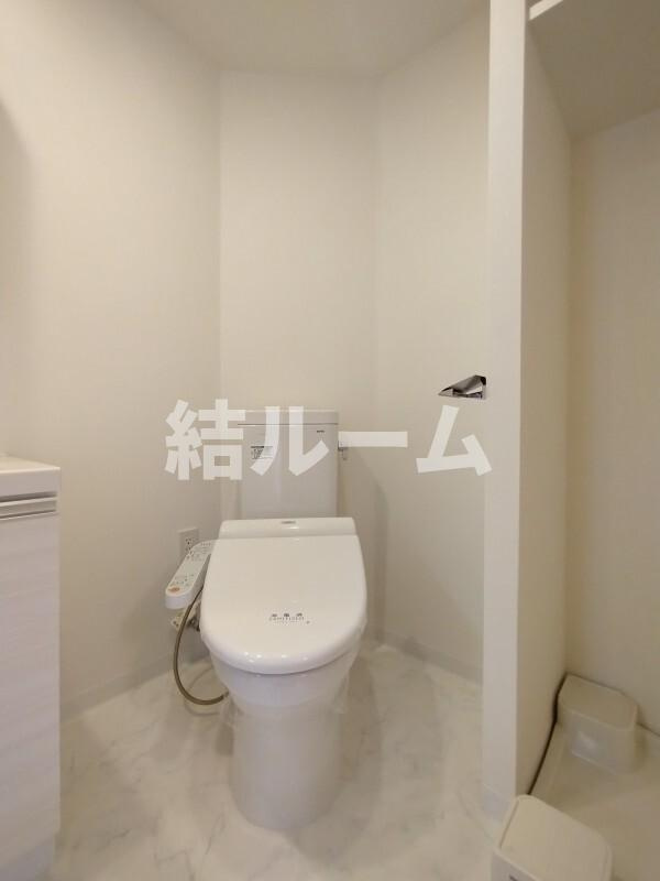 練馬区練馬１丁目の賃貸マンションのトイレ