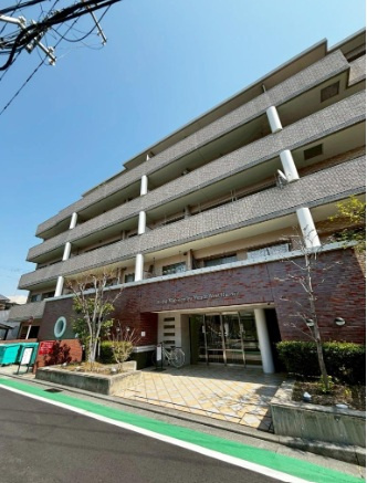 ロイヤル西宮門戸ウエストガーデンの外観|都市ガス対応。月々の光熱費などのランニングコストを低く抑えやすい点が魅力です。