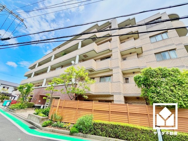 ロイヤル西宮門戸ウエストガーデンの外観|大切なペットと一緒に暮らせる住まいです（2匹可。規約制限有）。