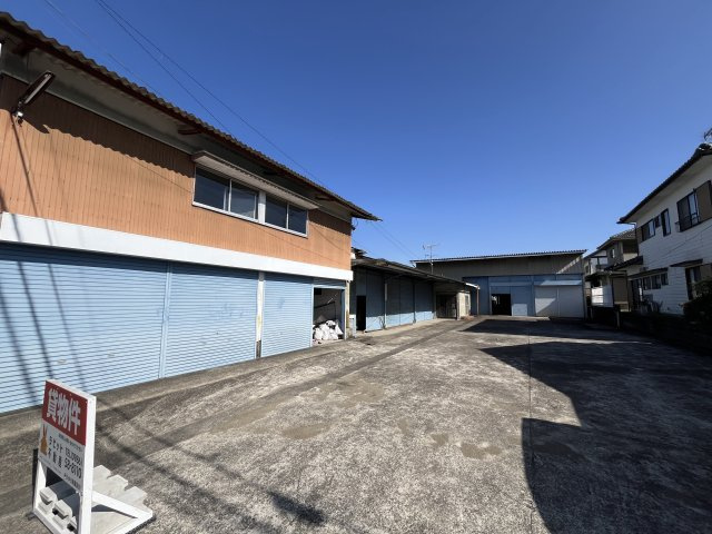 【駐車場】 | 太郎坊町貸工場（倉庫）