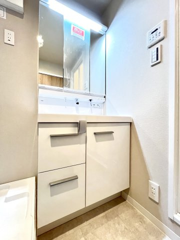 ネオコーポ北加賀屋の洗面所|使いやすい洗面所です
